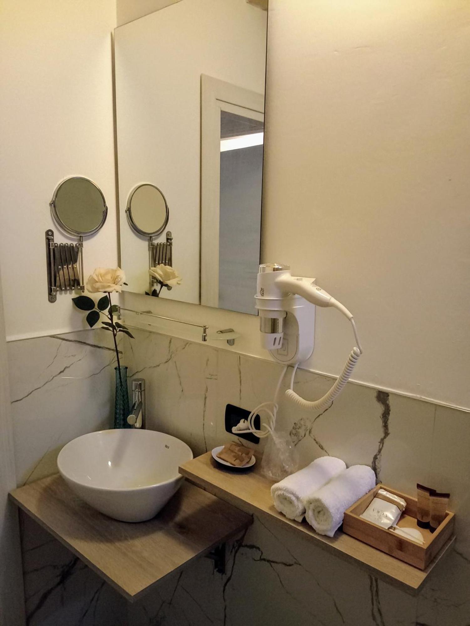 Casa Daniela Villa Desenzano del Garda Ngoại thất bức ảnh